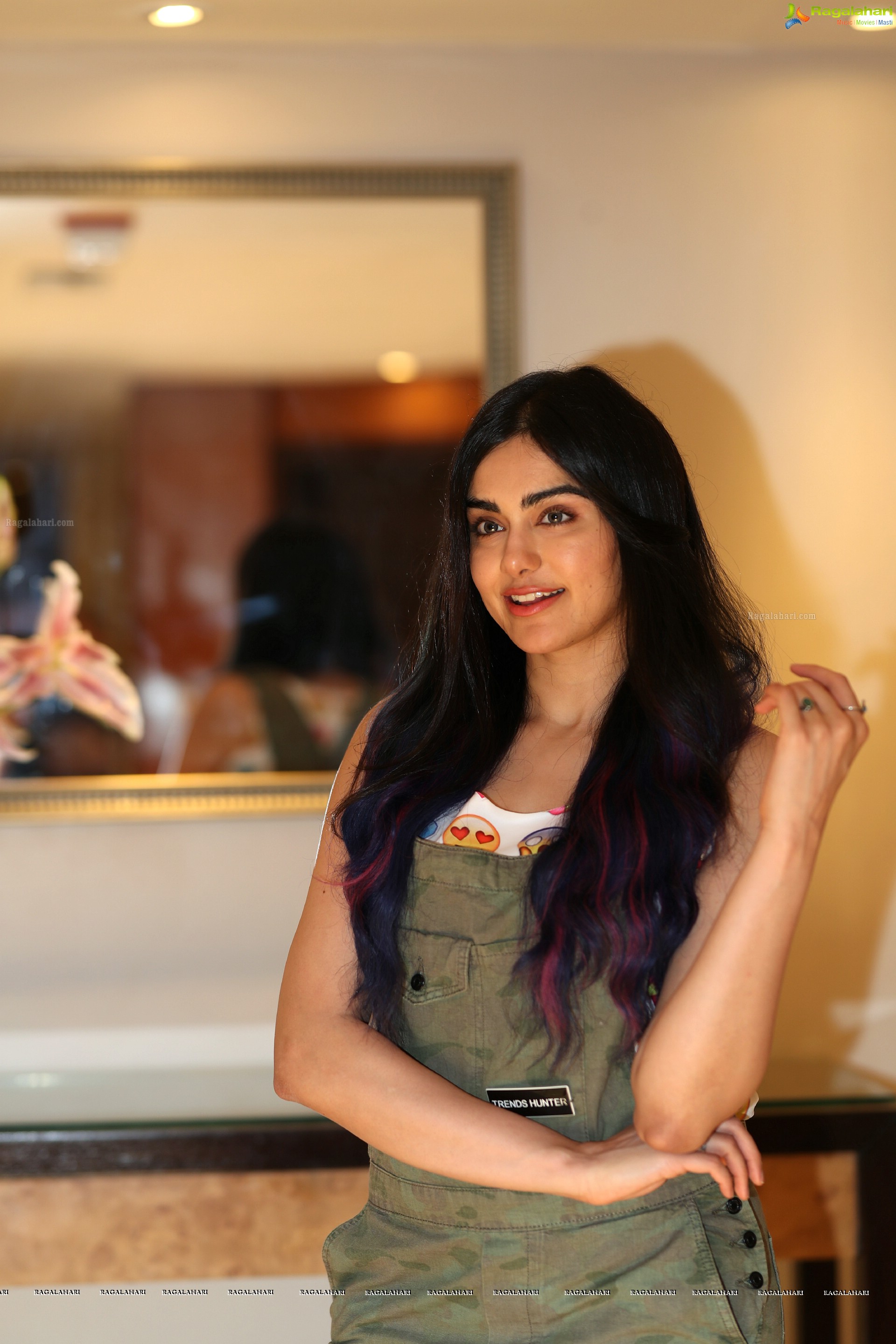 Adah Sharma - HD Gallery