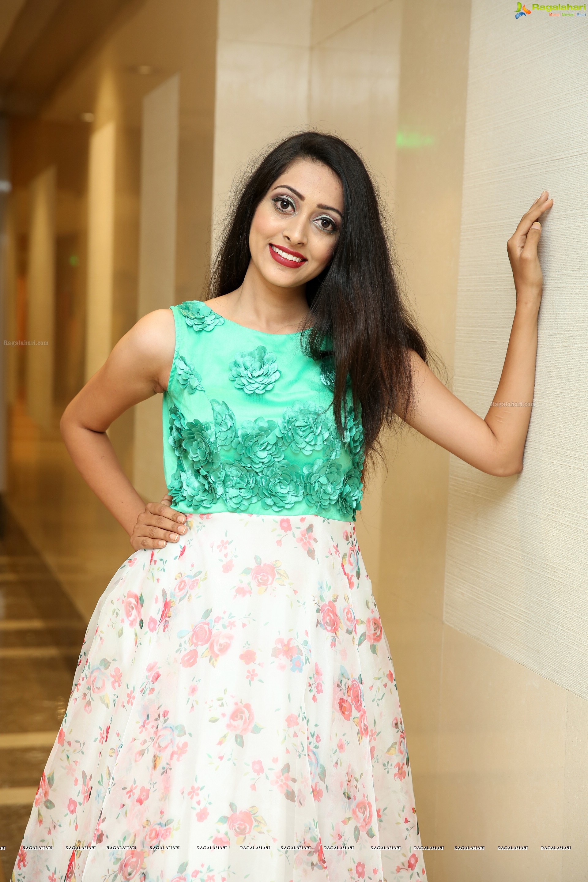 Lakshmi Ayalasomayajula @ Style Bazaar Fashion Show & Curtain Raiser - HD Gallery