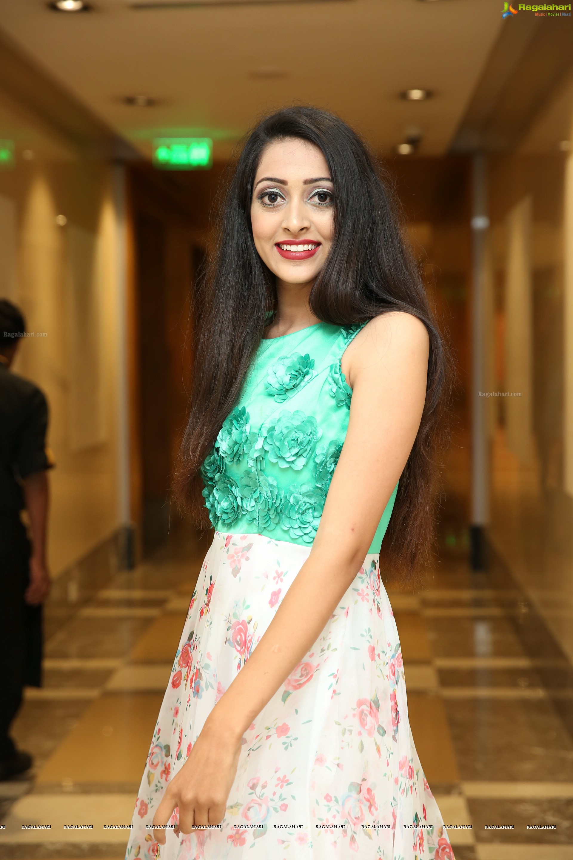 Lakshmi Ayalasomayajula @ Style Bazaar Fashion Show & Curtain Raiser - HD Gallery