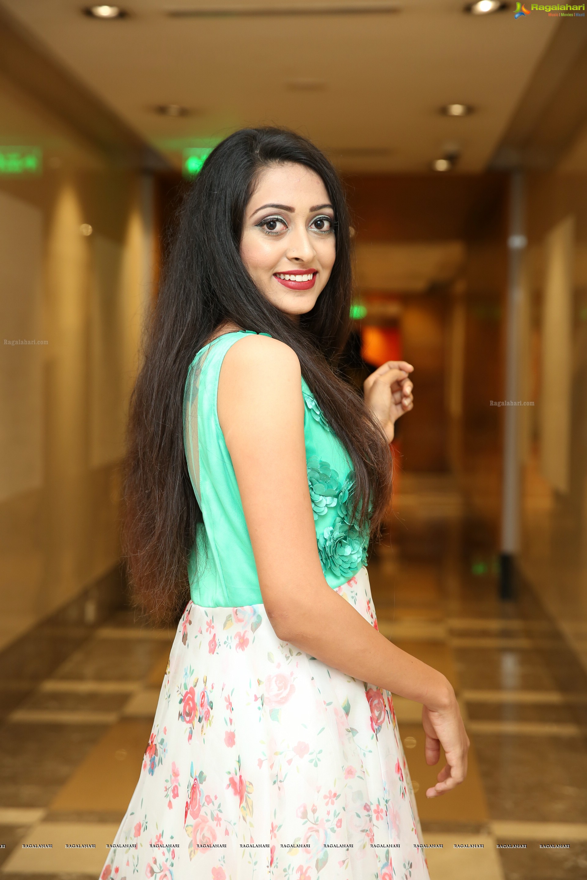 Lakshmi Ayalasomayajula @ Style Bazaar Fashion Show & Curtain Raiser - HD Gallery