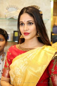 Lavanya Tripathi @ Swayamvar store inauguration