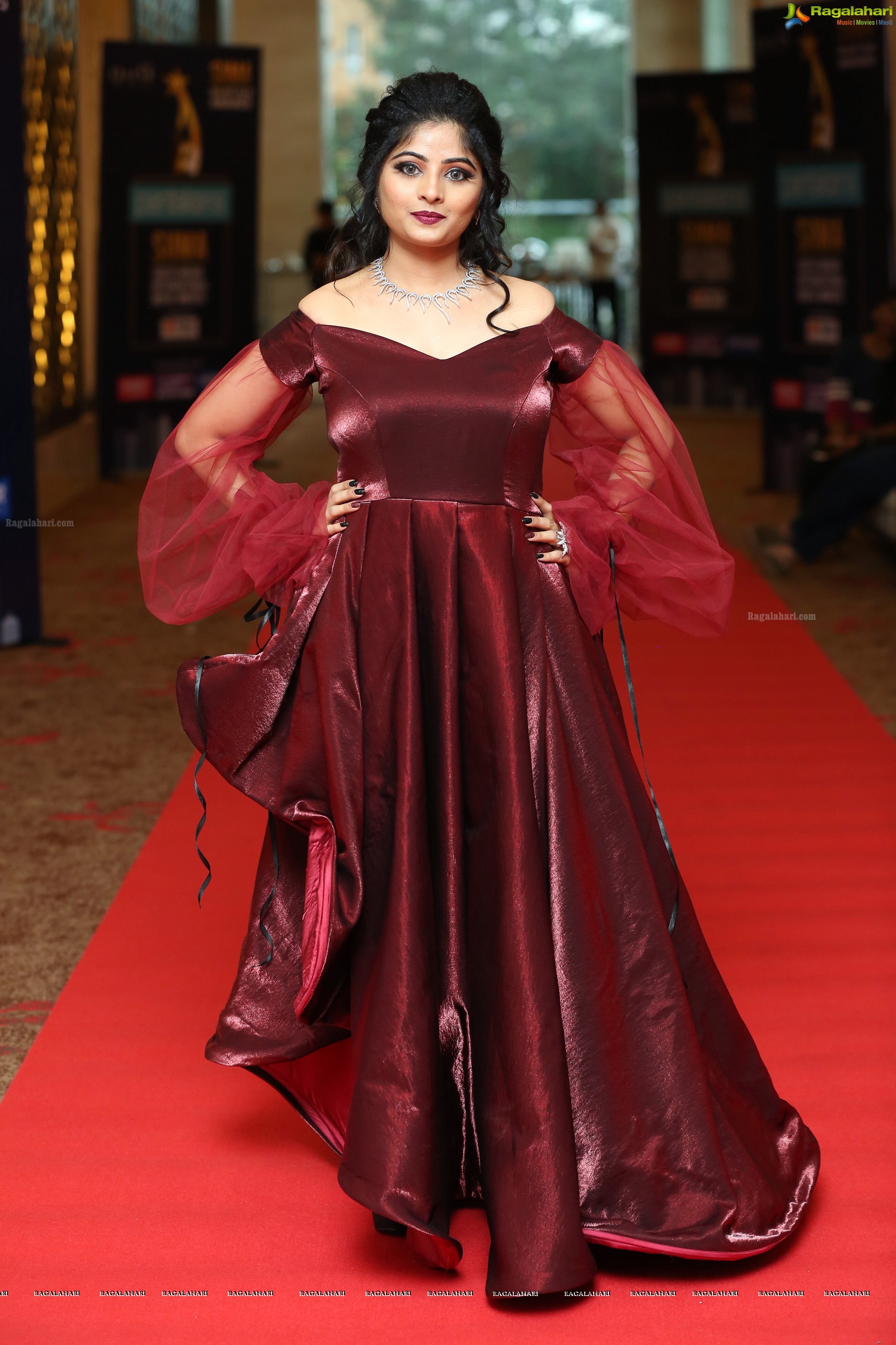 Mahi Rajput @ SIIMA Awards 2019 Curtain Raiser - HD Gallery