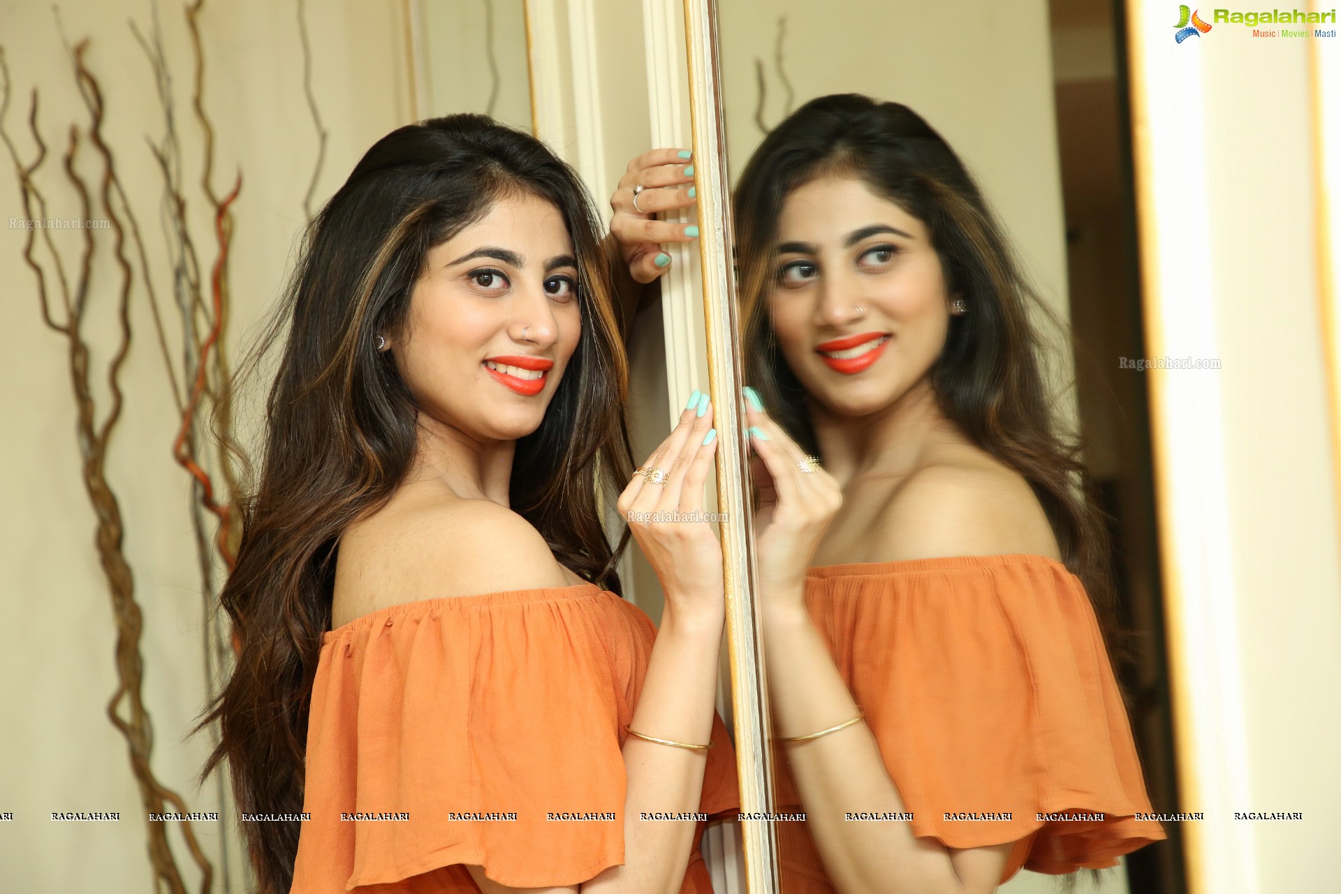 Manasa Jonnalagadda @ Sutraa Lifestyle & Fashion Exhibition Launch - HD Gallery