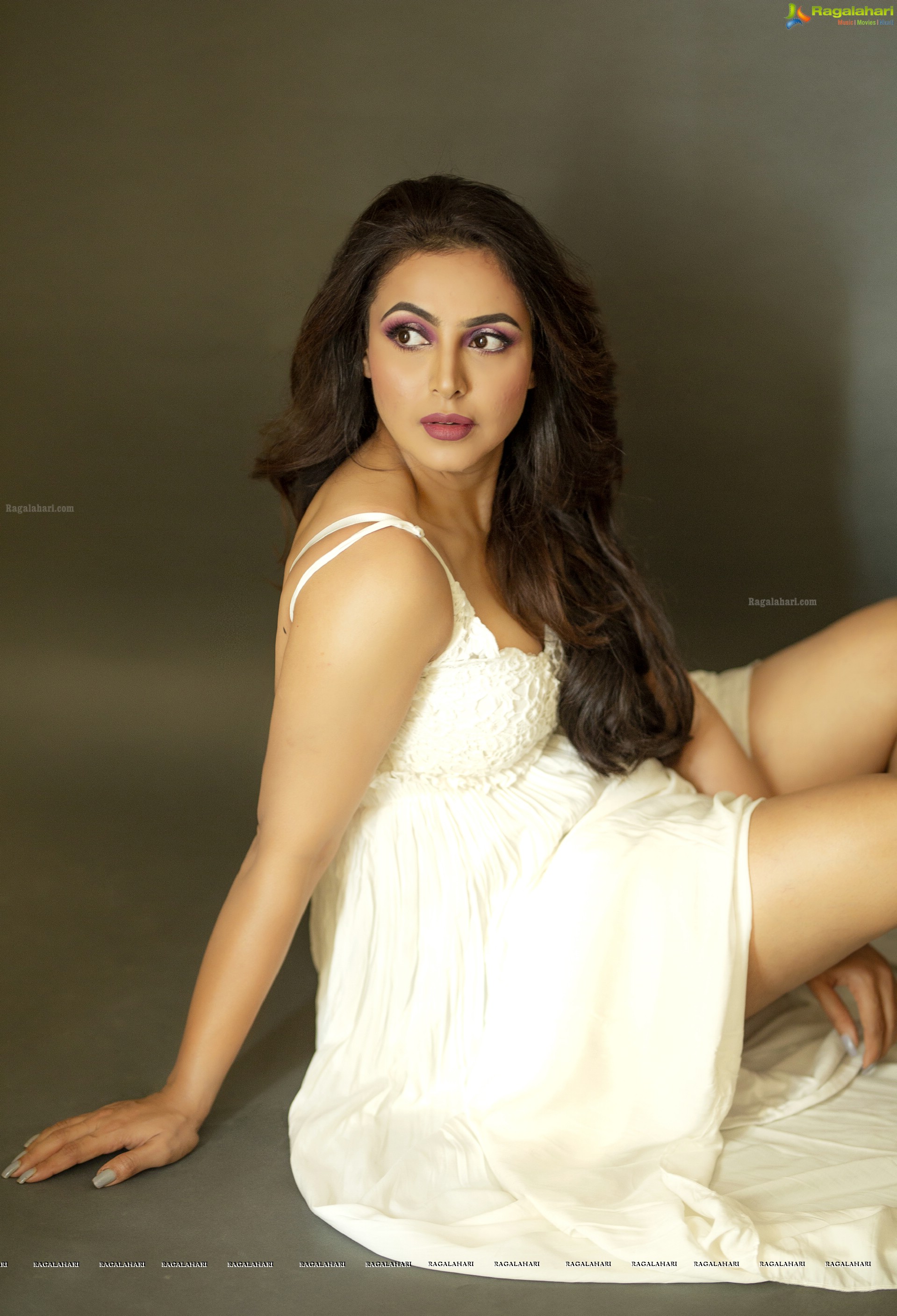 Nandini Rai Portfolio - HD Gallery