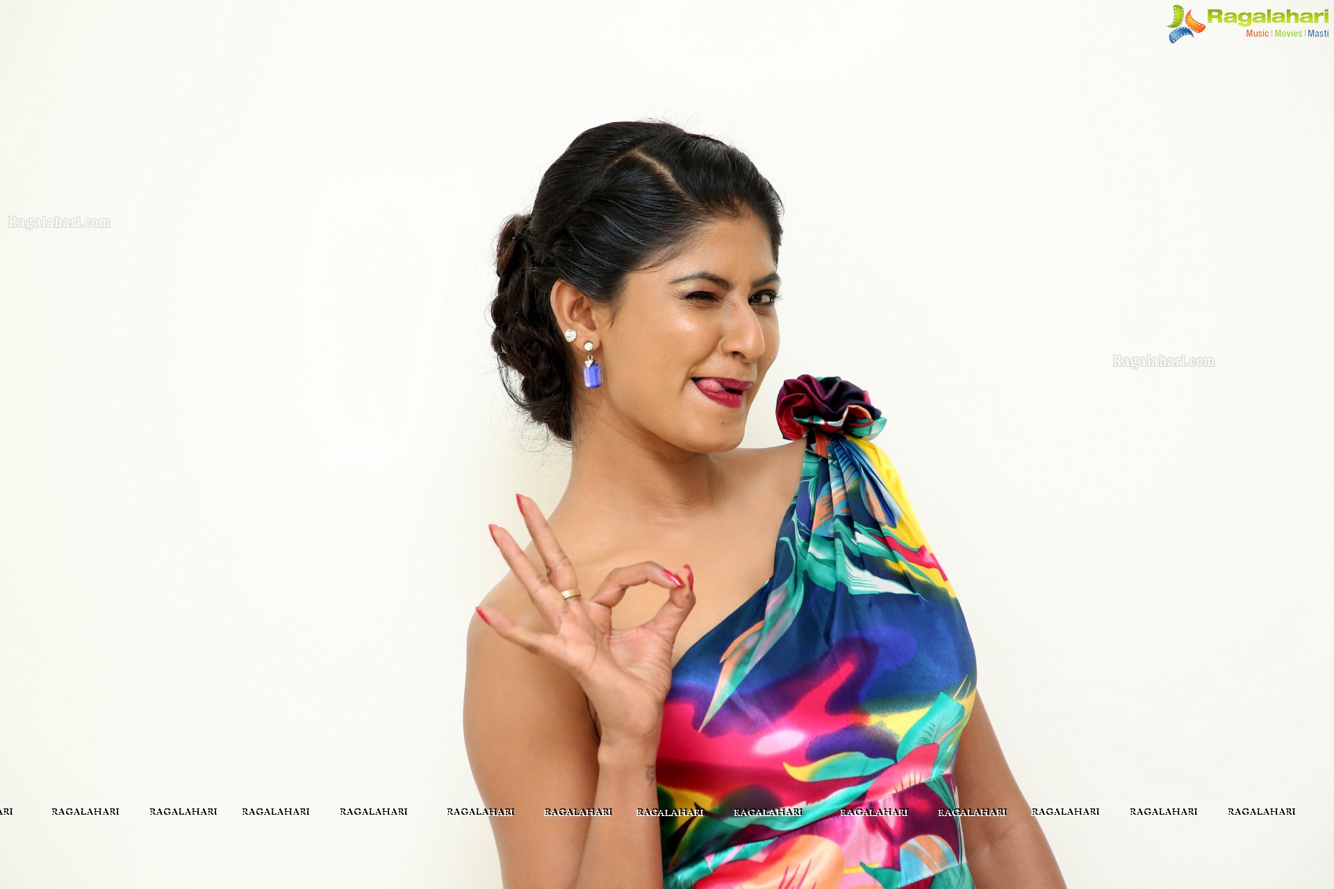 Neha Chowdary @ SIIMA Awards 2019 Curtain Raiser - HD Gallery