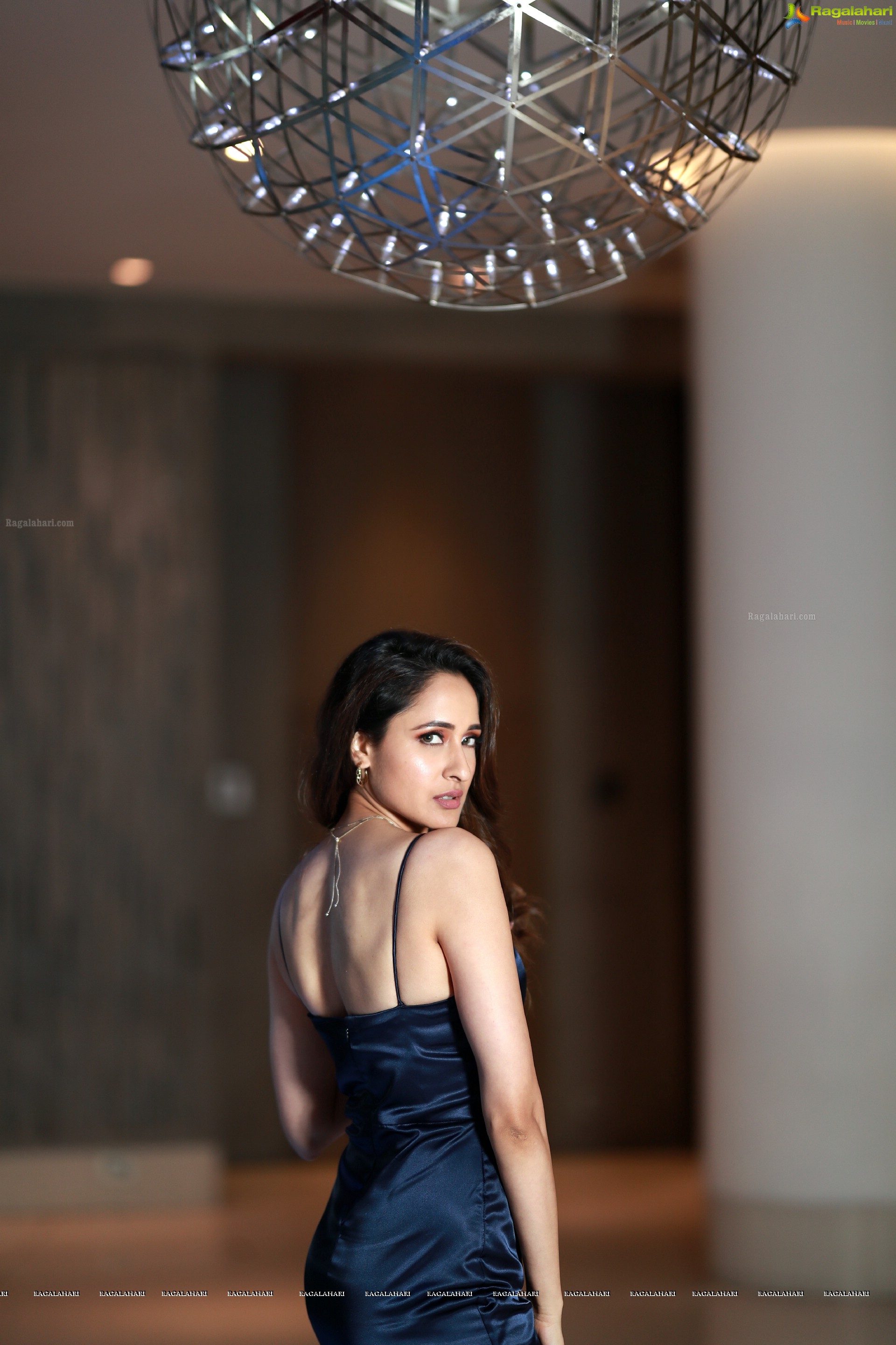 Pragya Jaiswal @ Salon Hair Crush Launch Party - HD Gallery