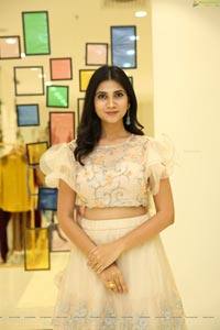 Sandhya Thota