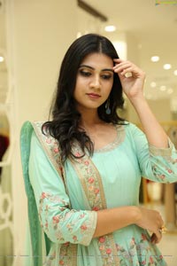 Sandhya Thota