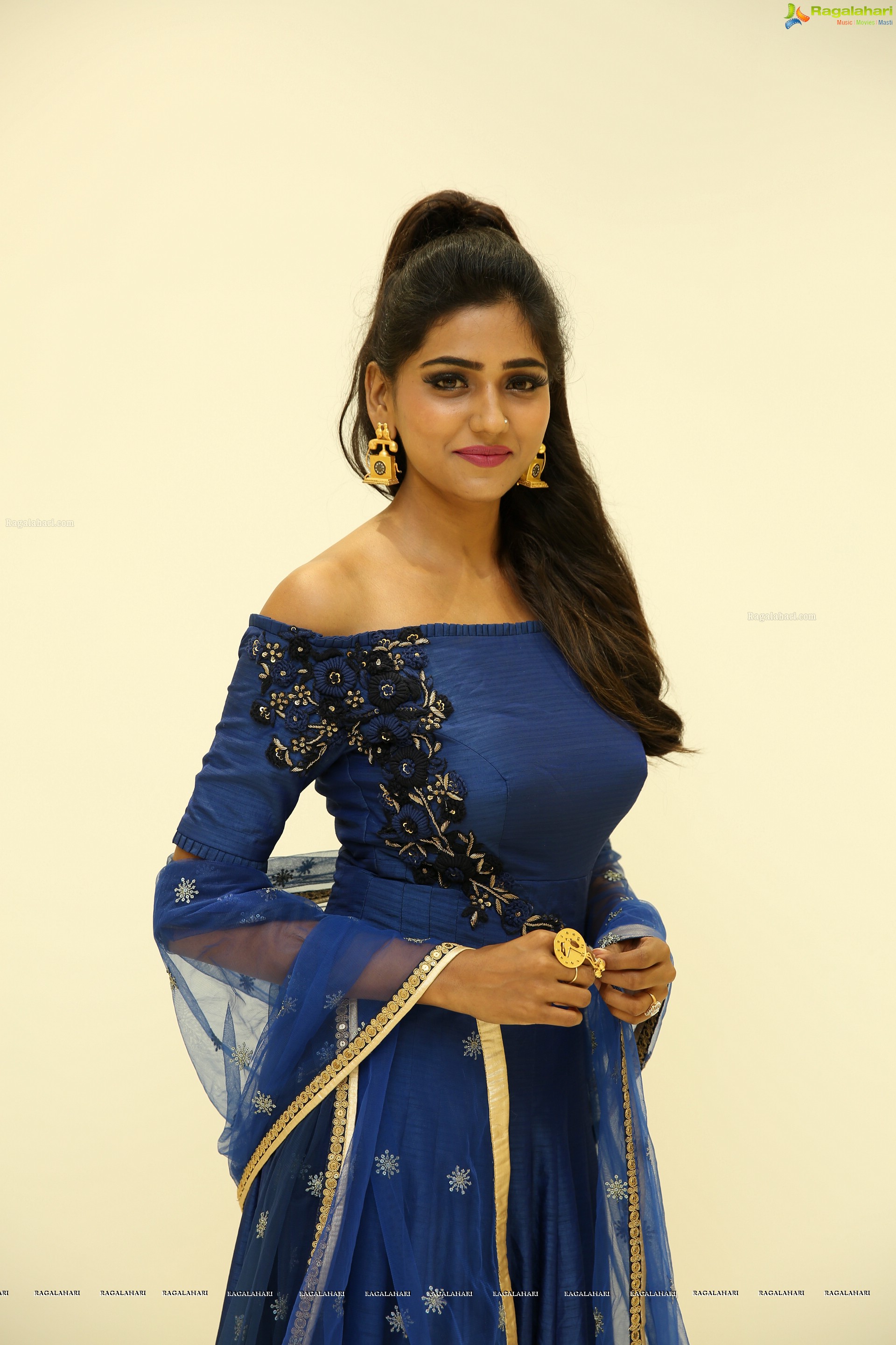 Shalu Chourasiya @ Atelier Showroom Launch - HD Gallery