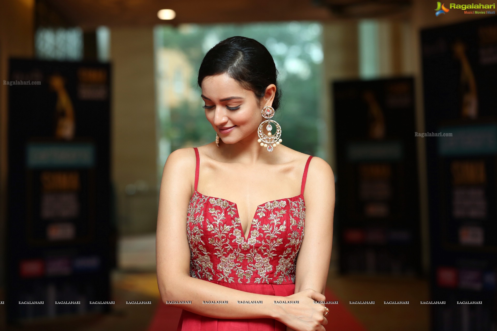 Shanvi Srivastava @ SIIMA Awards 2019 Curtain Raiser - HD Gallery