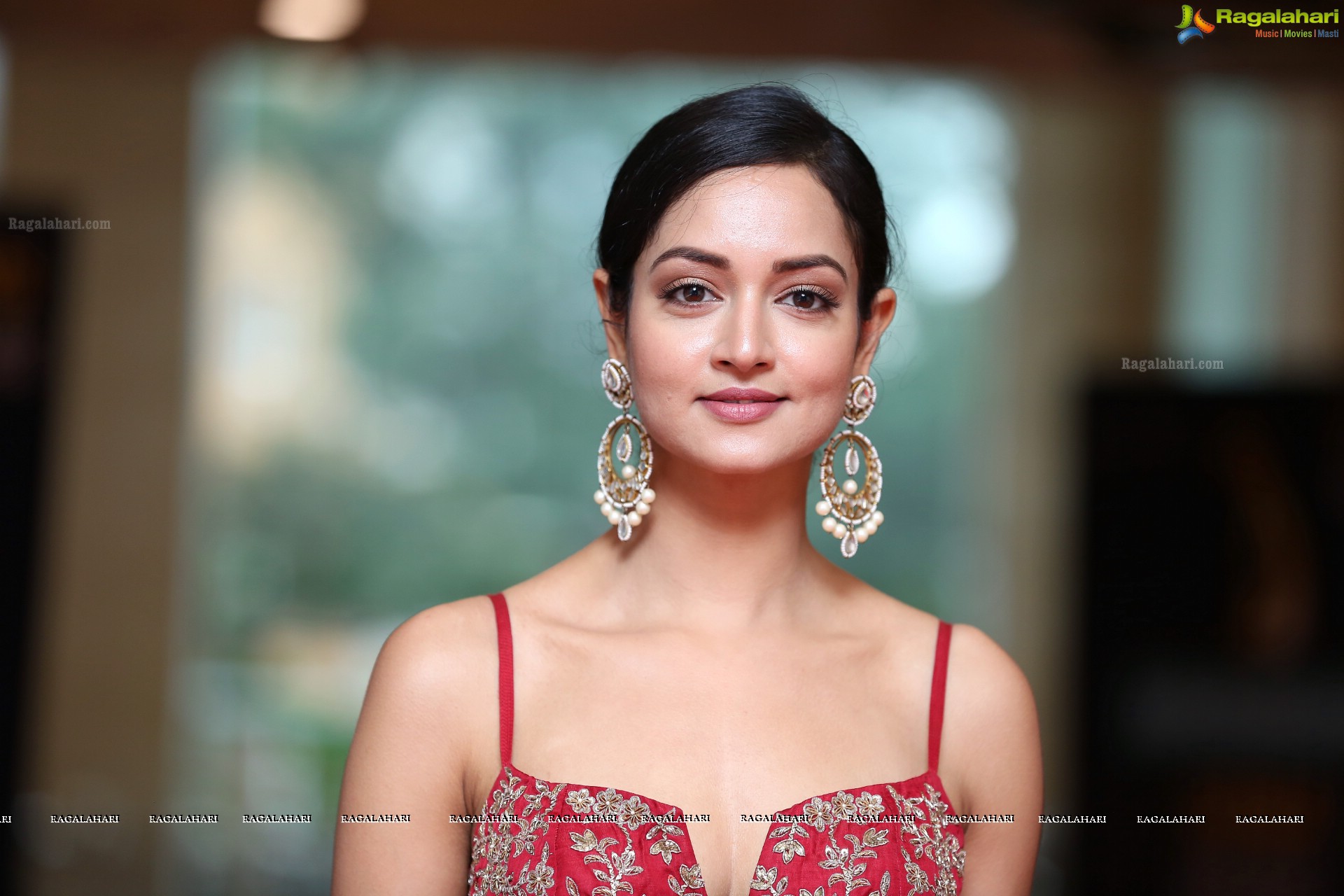 Shanvi Srivastava @ SIIMA Awards 2019 Curtain Raiser - HD Gallery