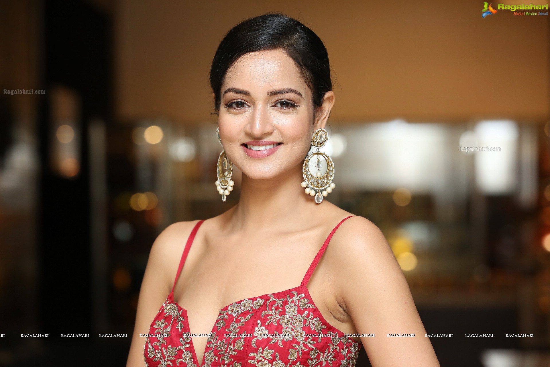 Shanvi Srivastava @ SIIMA Awards 2019 Curtain Raiser - HD Gallery