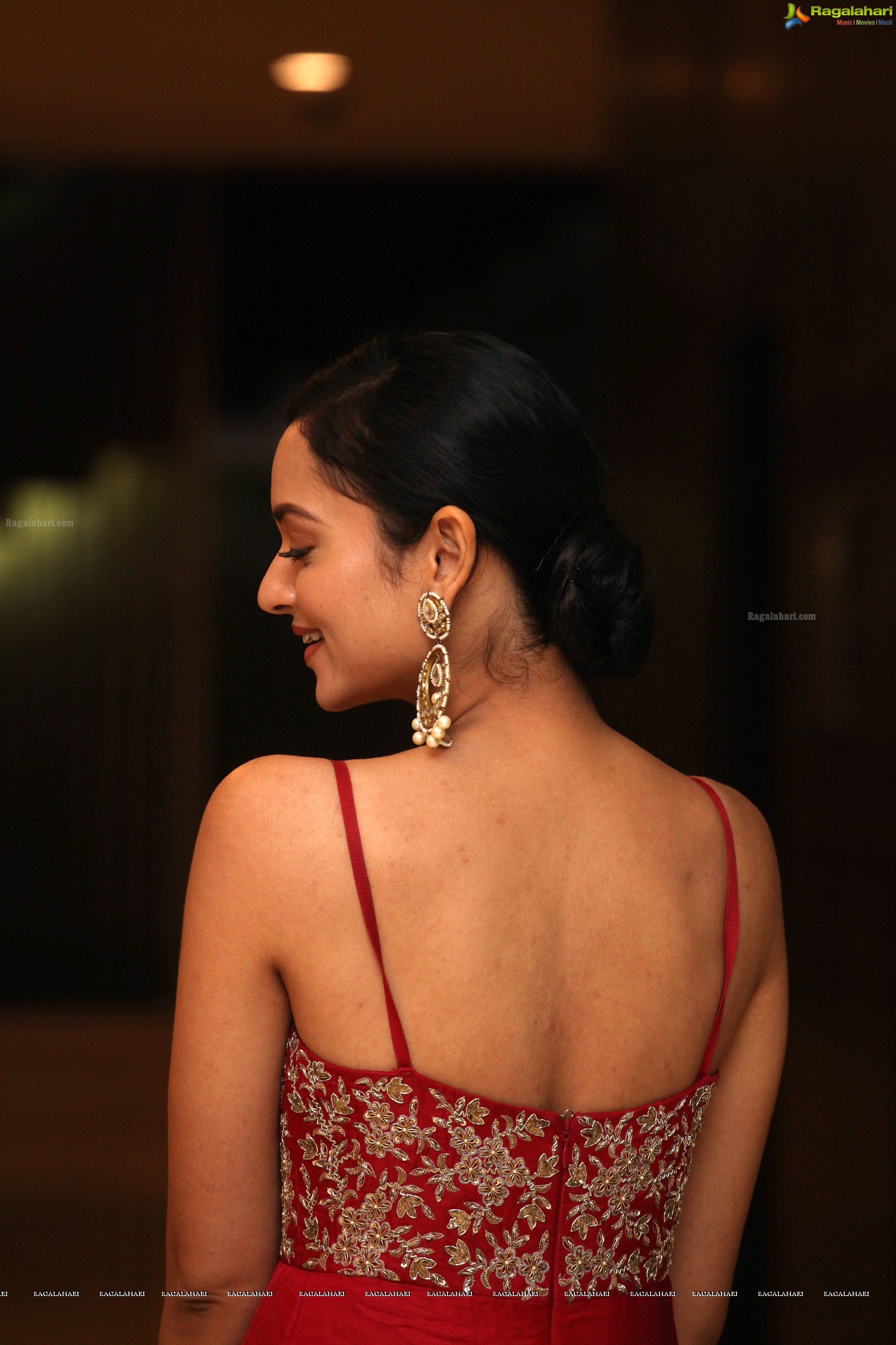 Shanvi Srivastava @ SIIMA Awards 2019 Curtain Raiser - HD Gallery