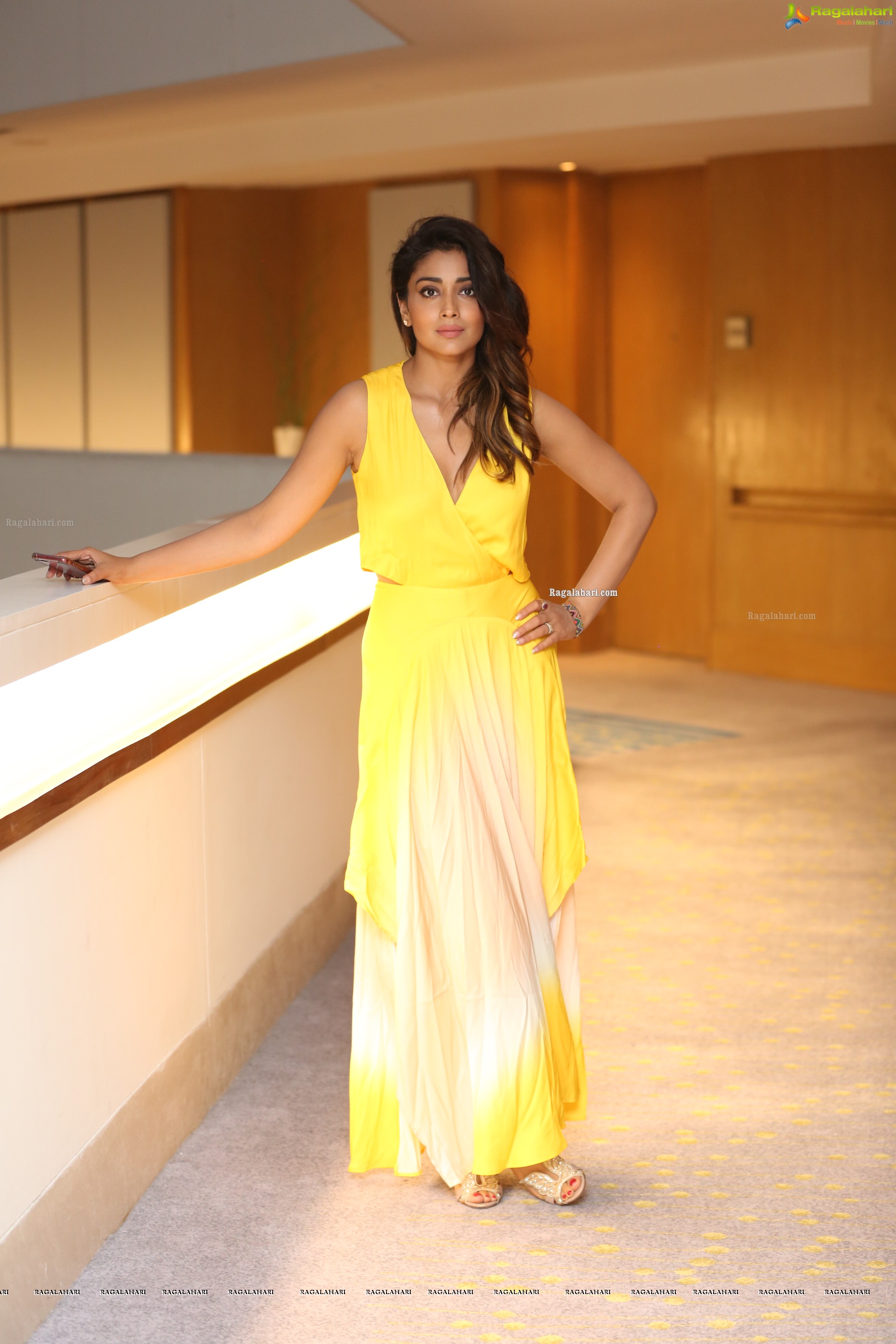 Shriya Saran @ SIIMA Awards 2019 Curtain Raiser - HD Gallery