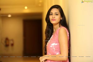 Swetha Jadhav @ Sutraa Fashion Exhibition Launch