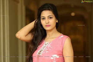 Swetha Jadhav @ Sutraa Fashion Exhibition Launch