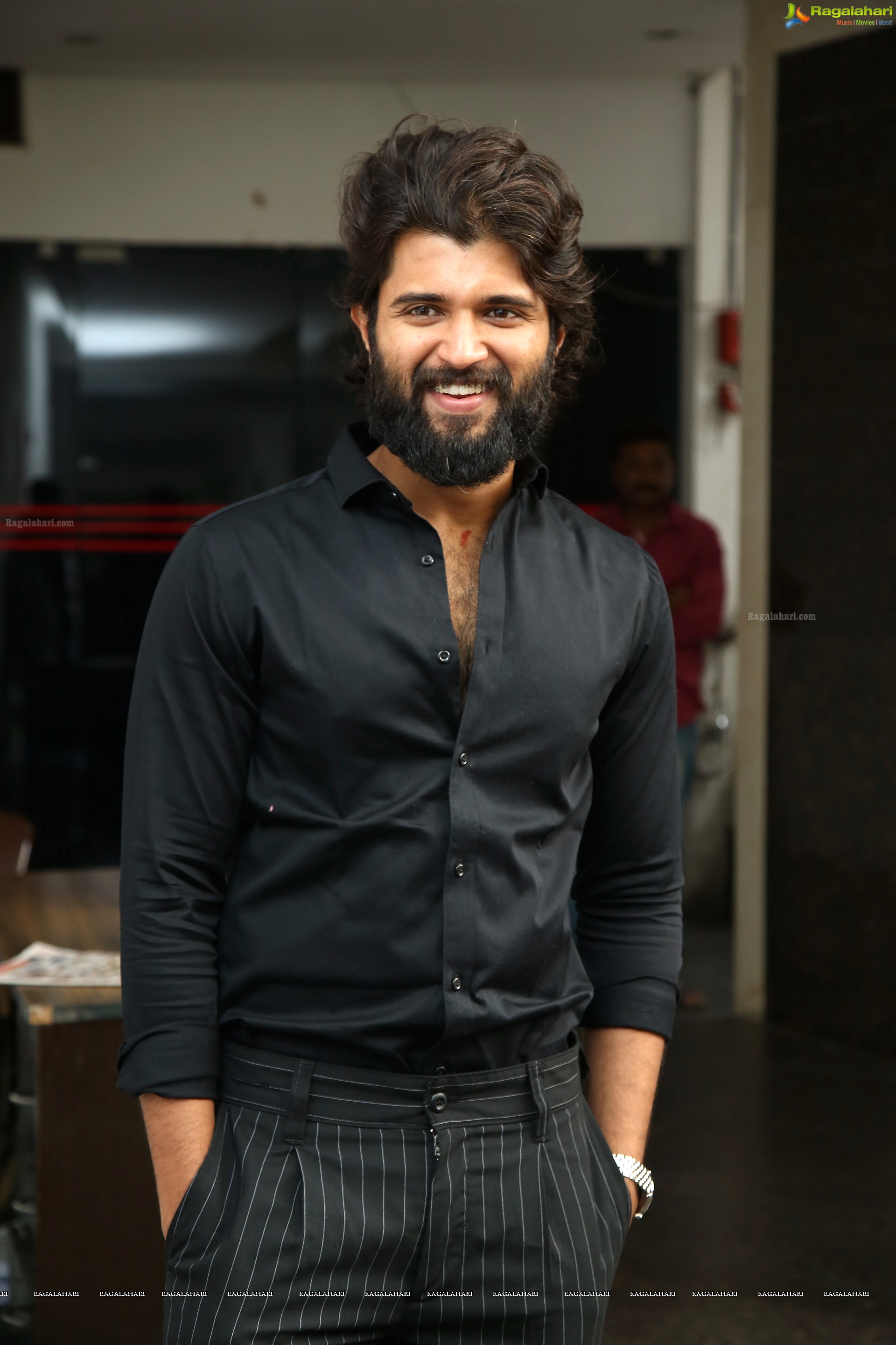 Vijay Deverakonda @ Dear Comrade Success Meet - HD Gallery