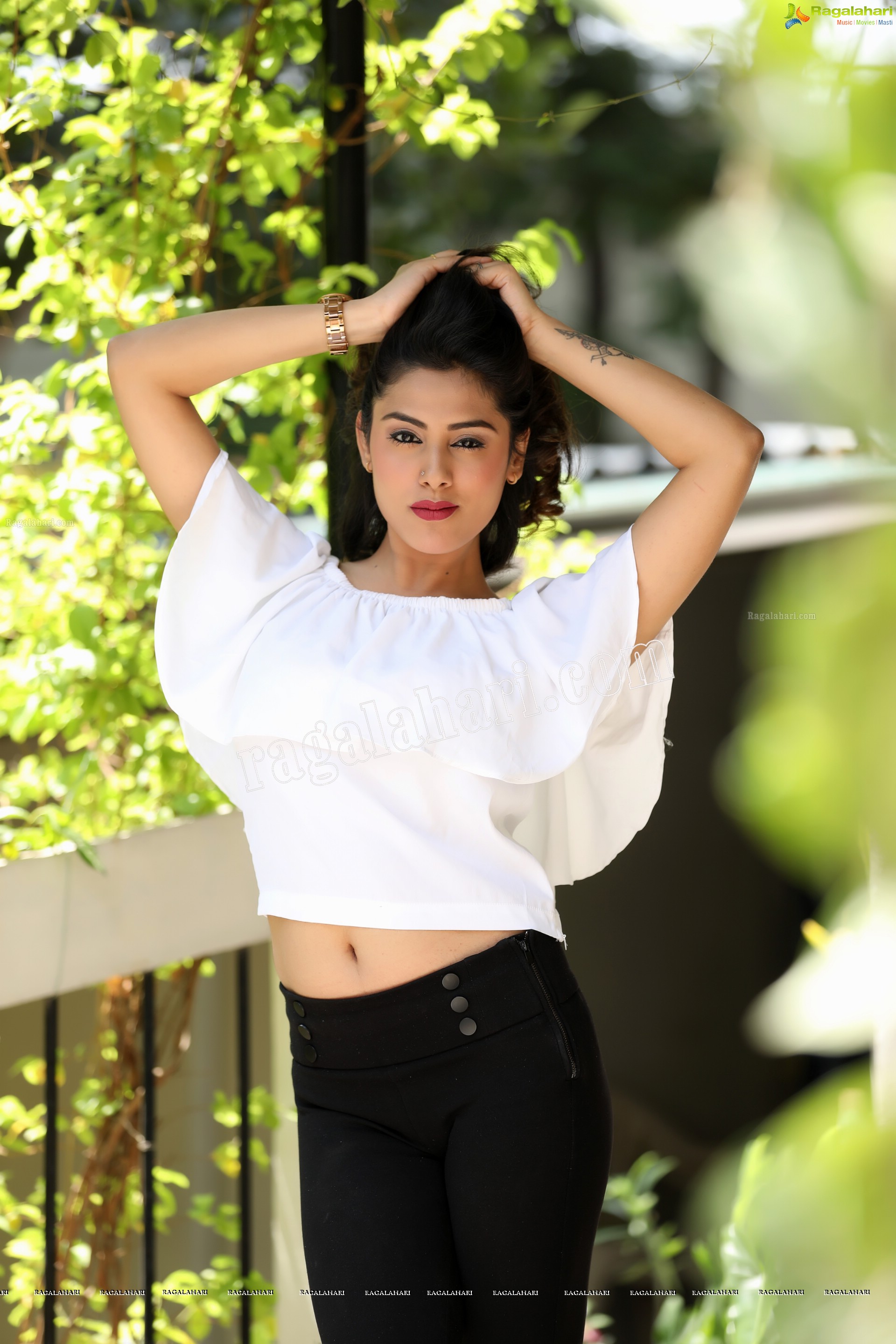 Barsha Bhuyan (Exclusive Photo Shoot) (High Definition Photos)