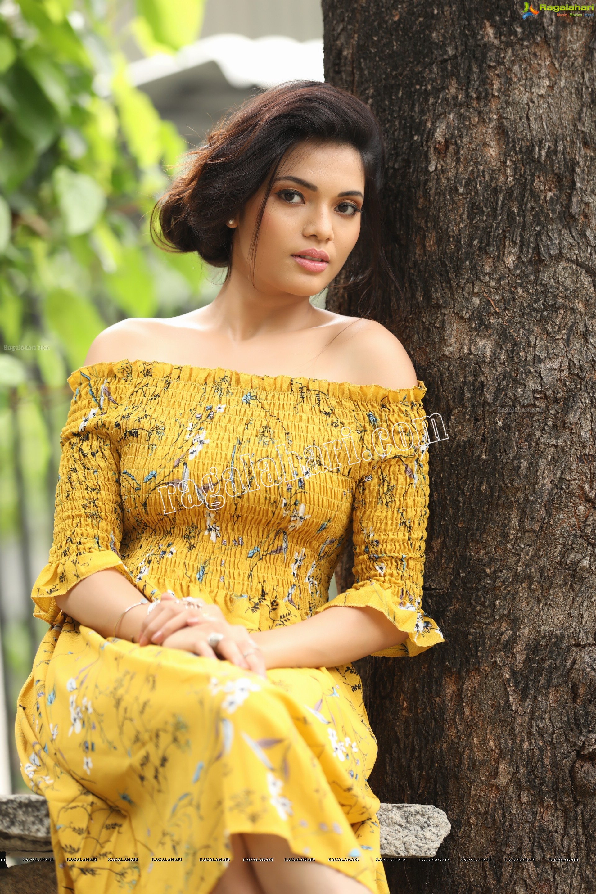 Sahithi Jadi (Exclusive Photo Shoot) (High Definition Photos)