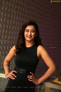 Akshara Haasan