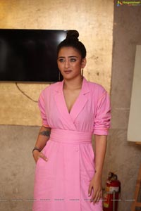 Akshara Haasan