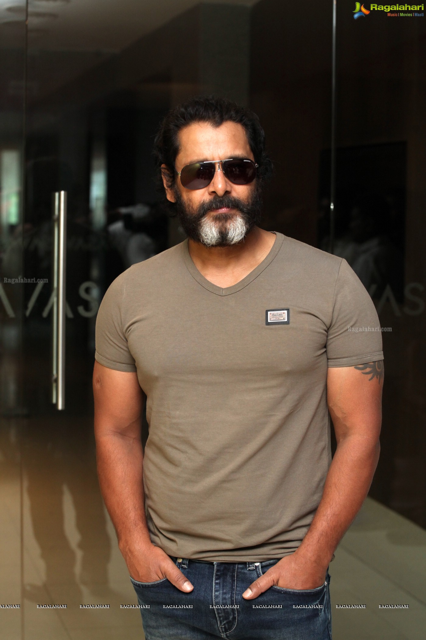 Chiyaan Vikram @ Mr. KK Interview