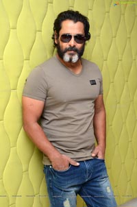 Chiyaan Vikram