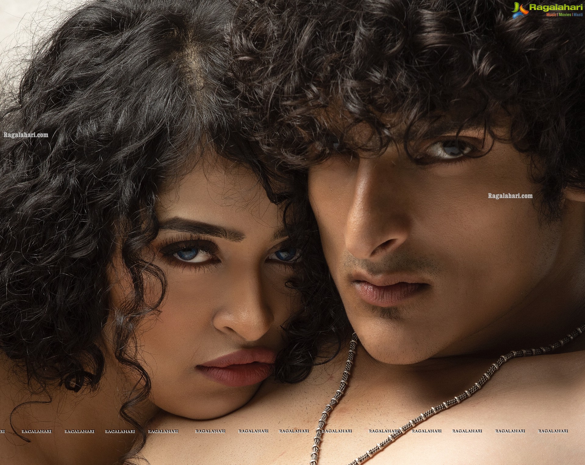 Apsara Rani Hot Stills From Thriller Movie - HD Gallery