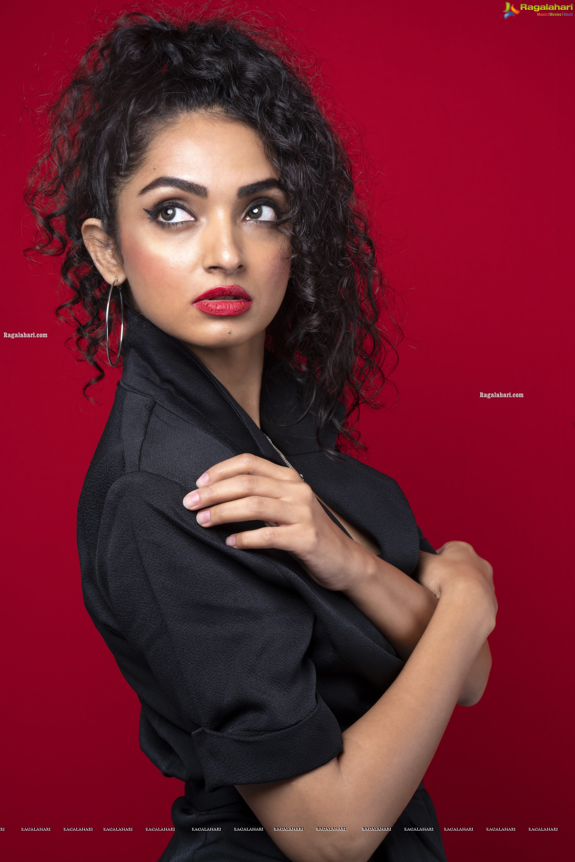 Jazba Singh Latest Photoshoot Images - HD Gallery