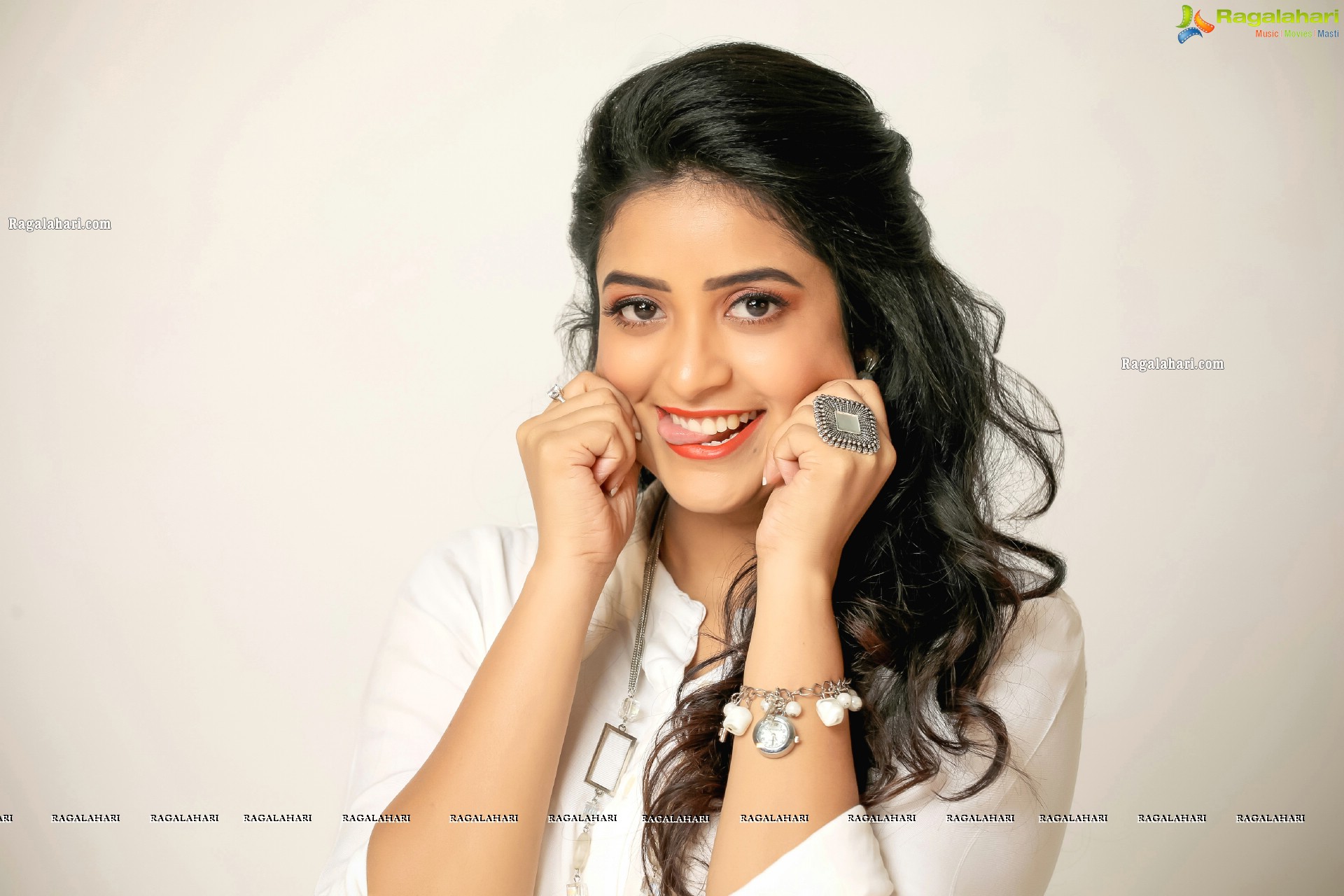 Nakshatra Latest Photoshoot Images - HD Gallery