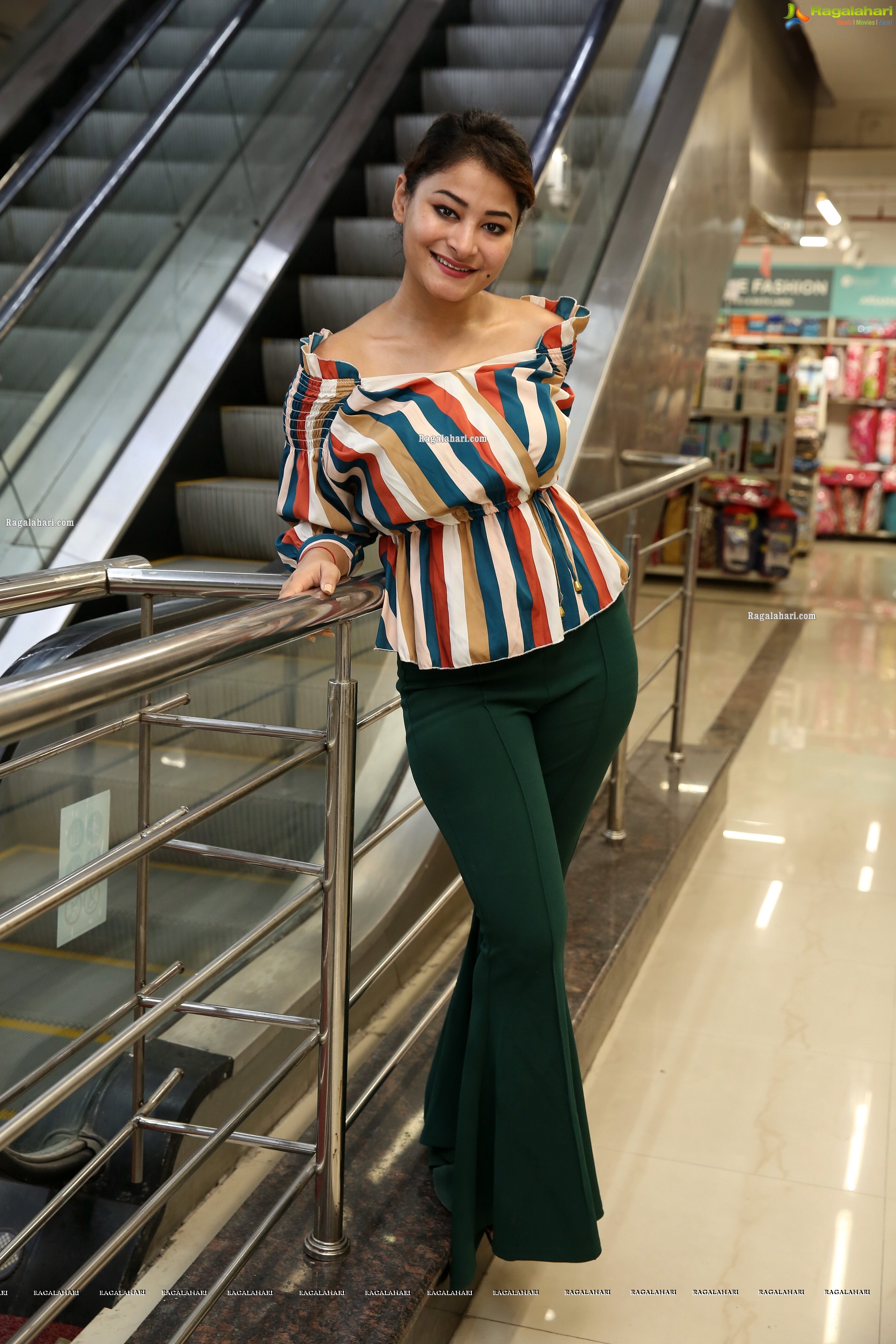 Rukhsar Haidry at Brand Factory Big Brands Big Deals Launch at Begumpet Store - HD Gallery
