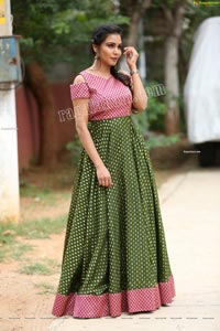 Sanjana Anne in Green and Pink Floor Length Dress