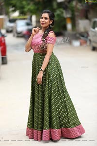 Sanjana Anne in Green and Pink Floor Length Dress