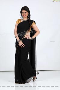 Viswa Sri Bandhavi in Plain Black Saree