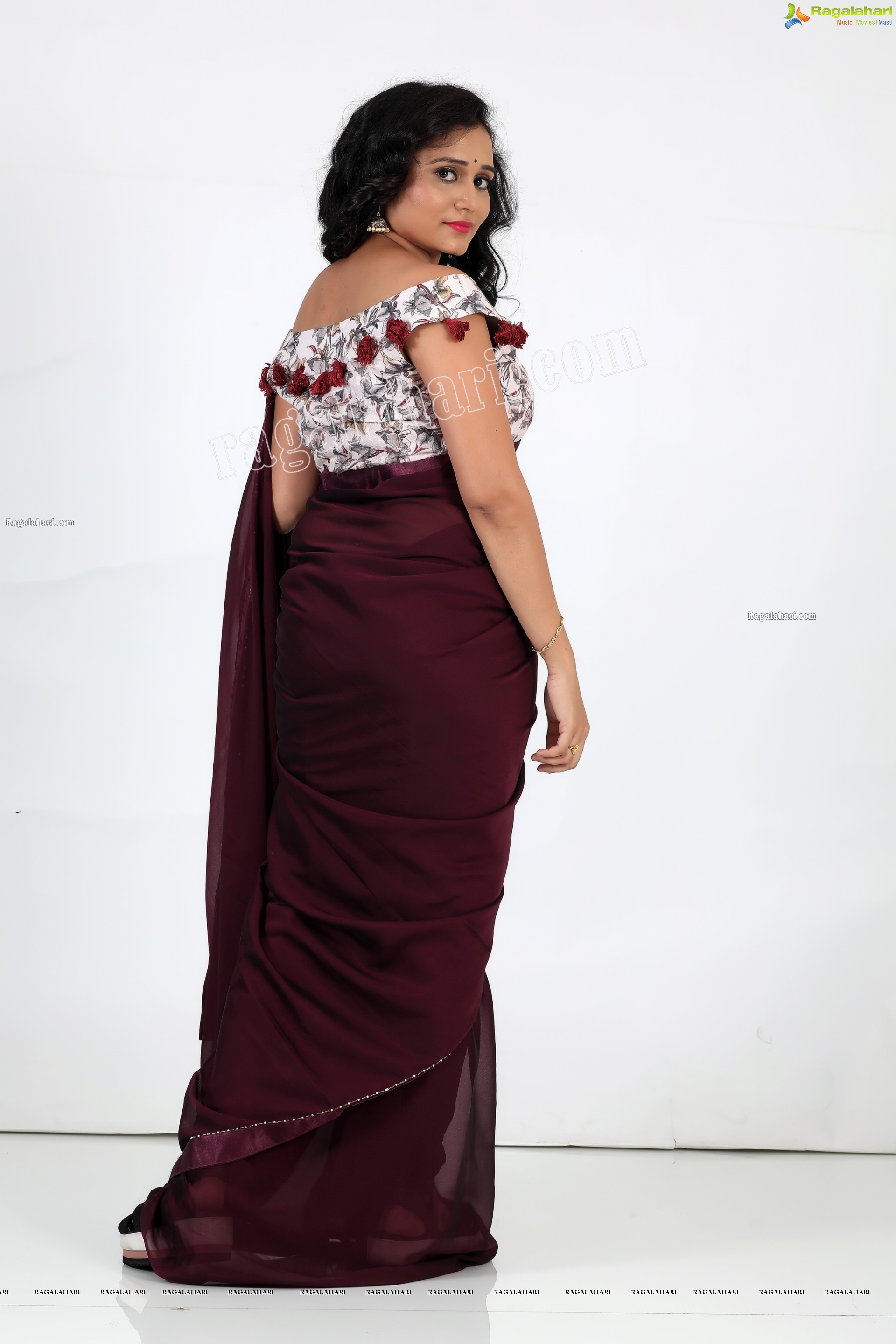 VJ Jaanu in Wine Silk Saree Exclusive Photo Shoot