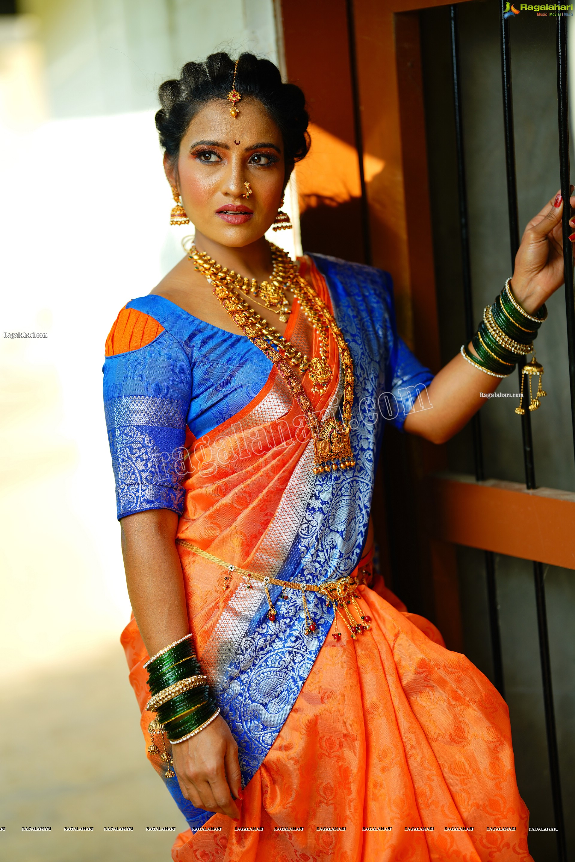 Mamatha Rahuth in Orange Saree Gochikattu Style, HD Photo Gallery