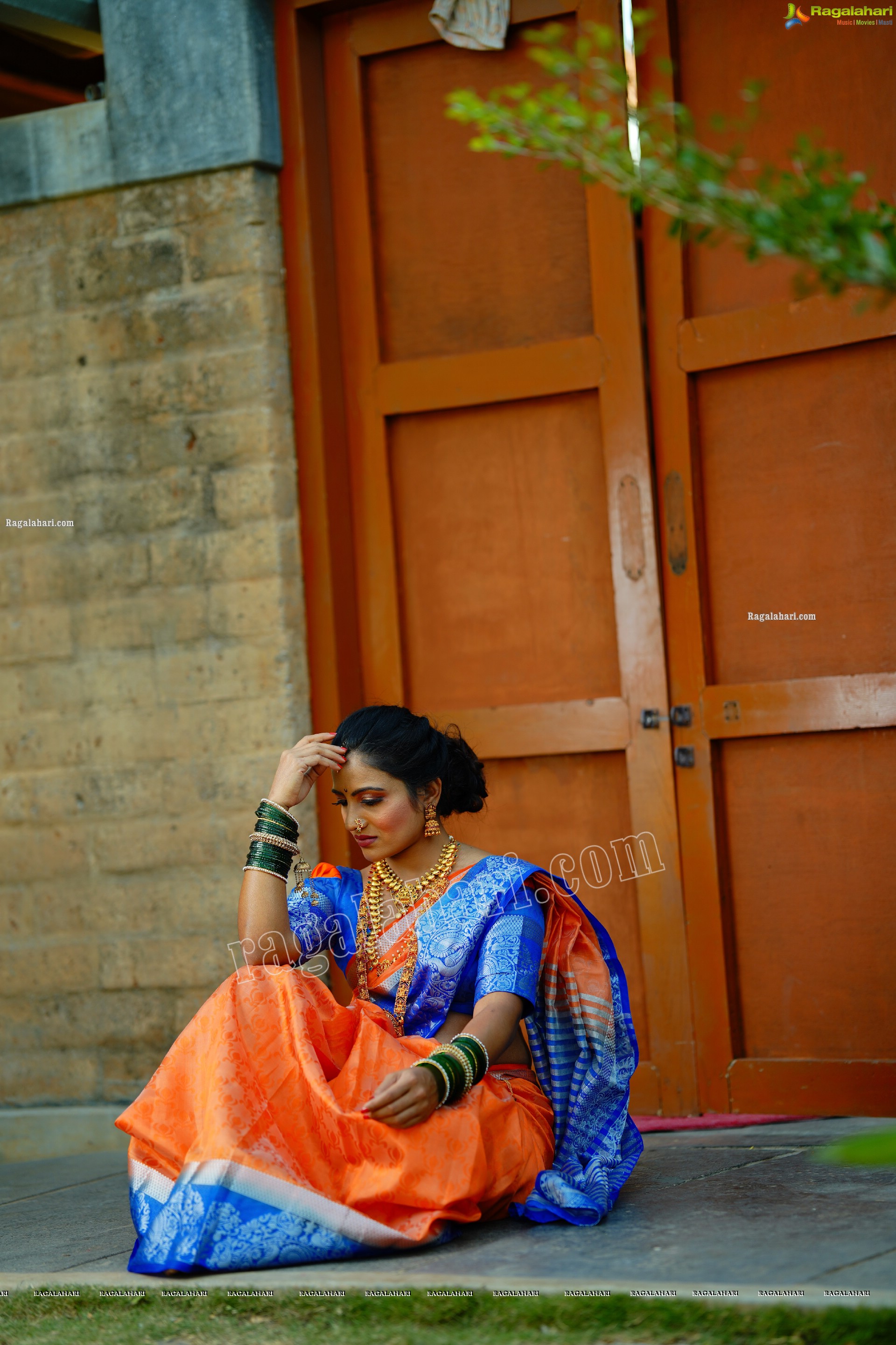 Mamatha Rahuth in Orange Saree Gochikattu Style, HD Photo Gallery