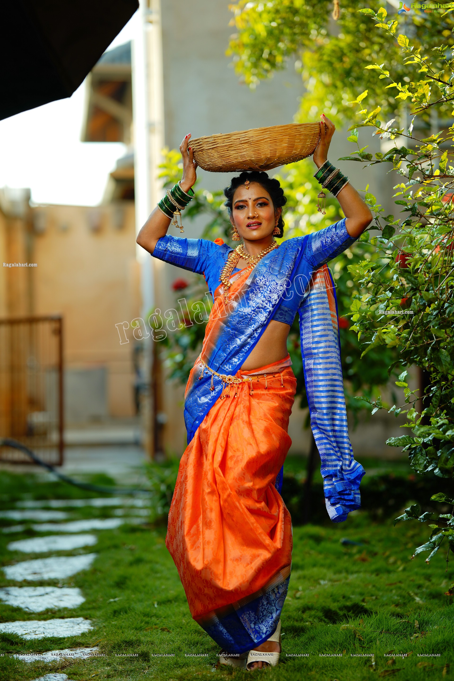 Mamatha Rahuth in Orange Saree Gochikattu Style, HD Photo Gallery