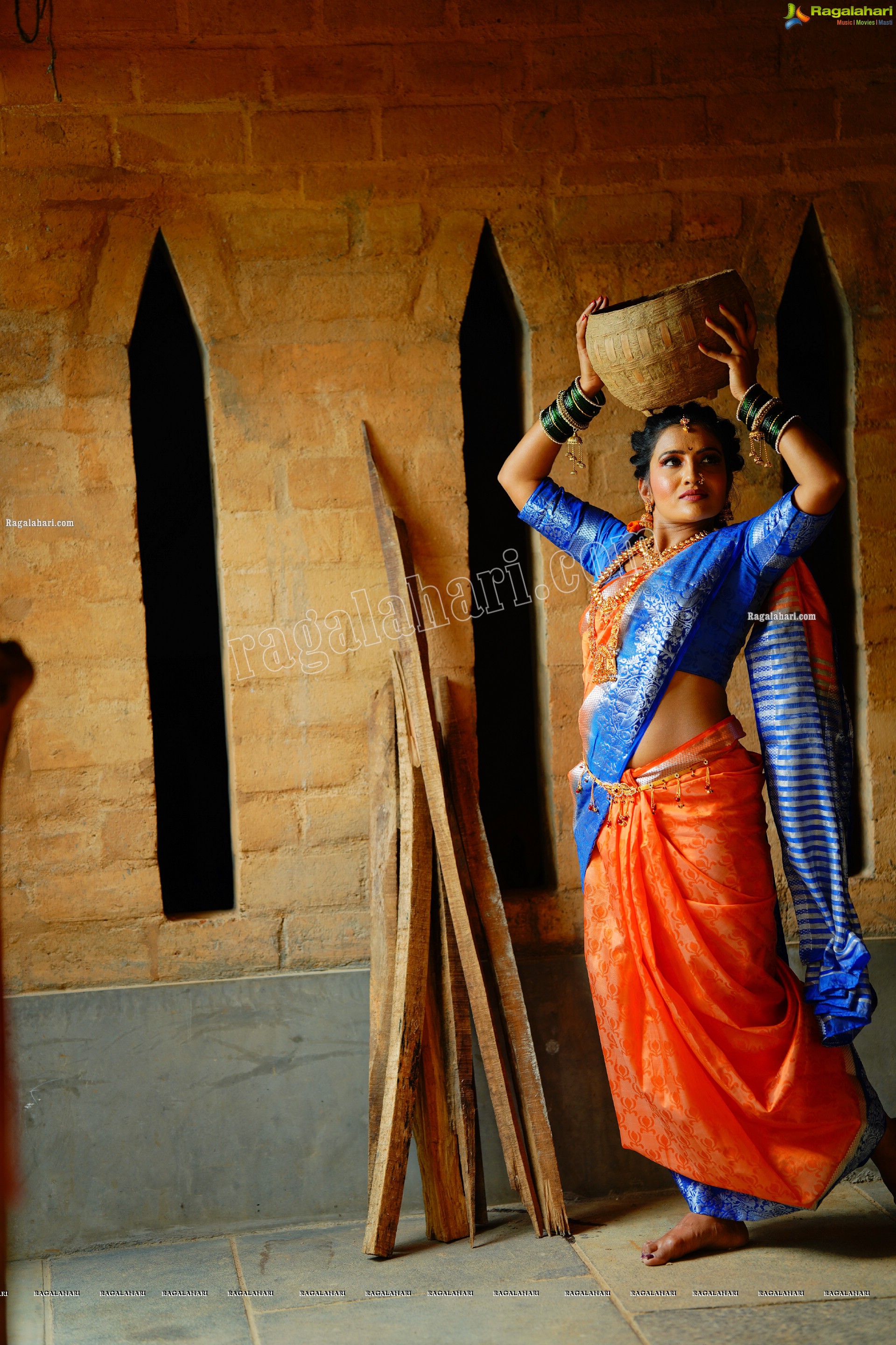 Mamatha Rahuth in Orange Saree Gochikattu Style, HD Photo Gallery