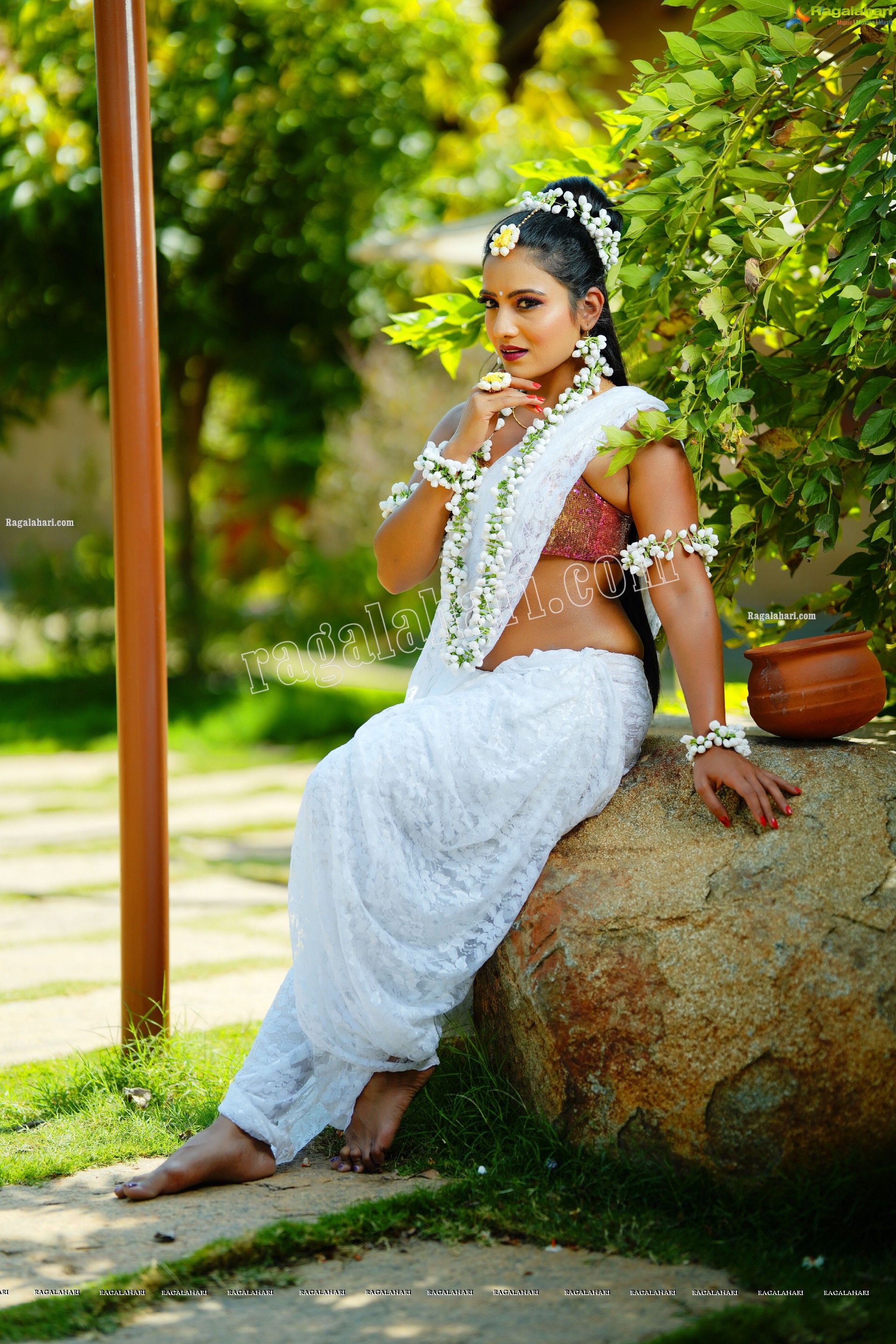 Mamatha Rahuth in Shakuntala Look, HD Photo Gallery