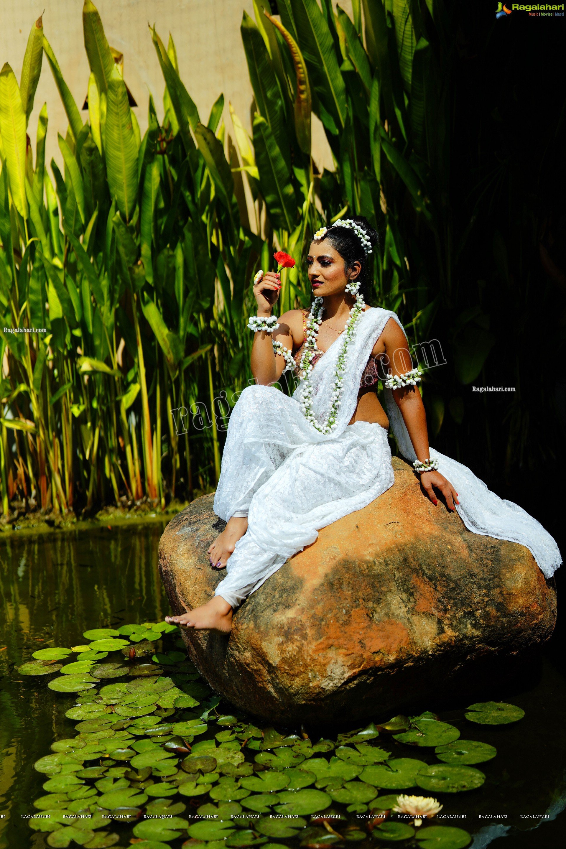 Mamatha Rahuth in Shakuntala Look, HD Photo Gallery