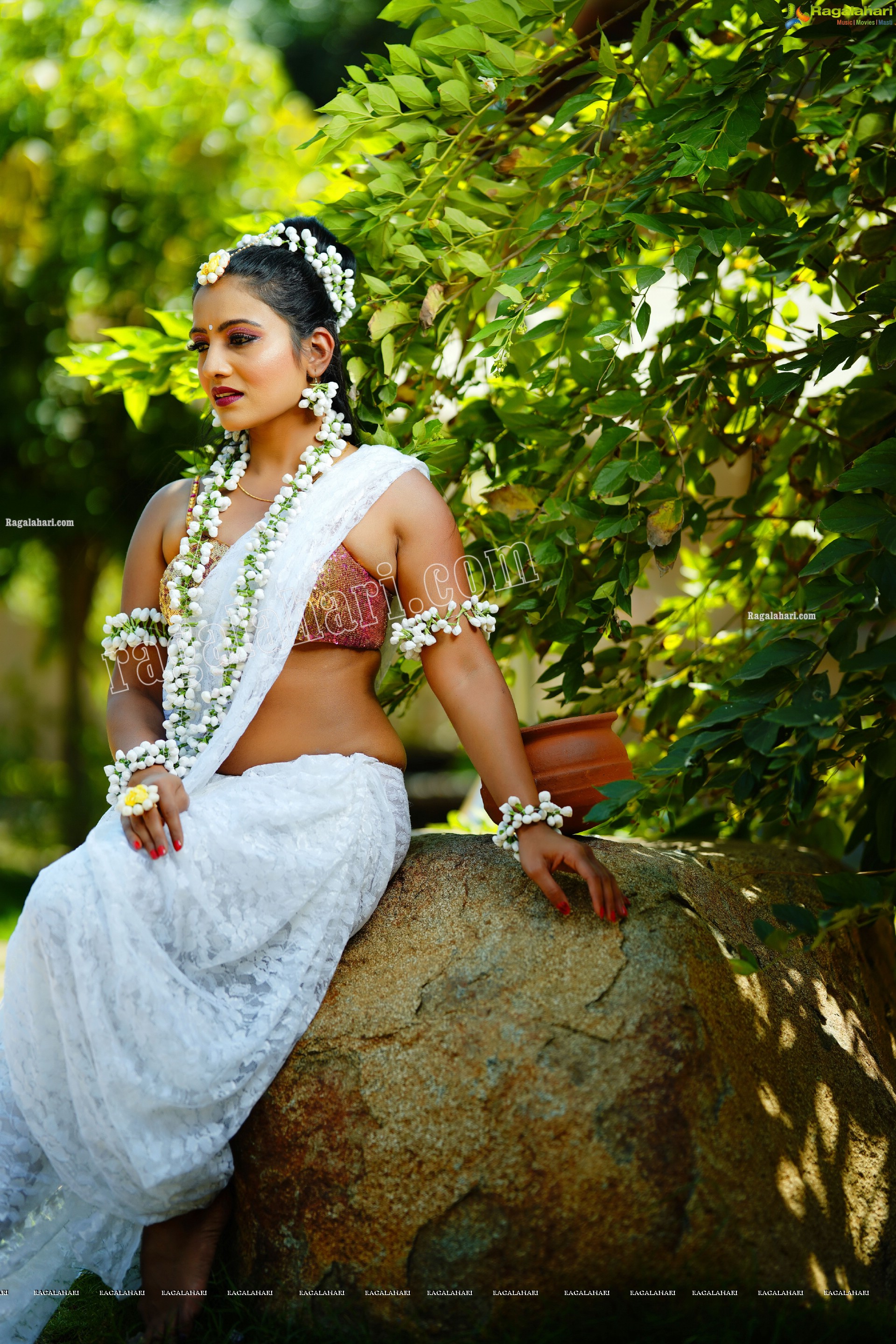 Mamatha Rahuth in Shakuntala Look, HD Photo Gallery