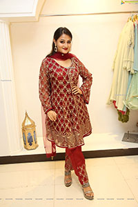 Nilofer Haidry in Red Churidar