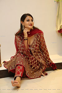 Nilofer Haidry in Red Churidar