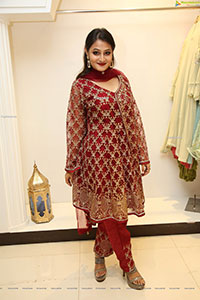 Nilofer Haidry in Red Churidar