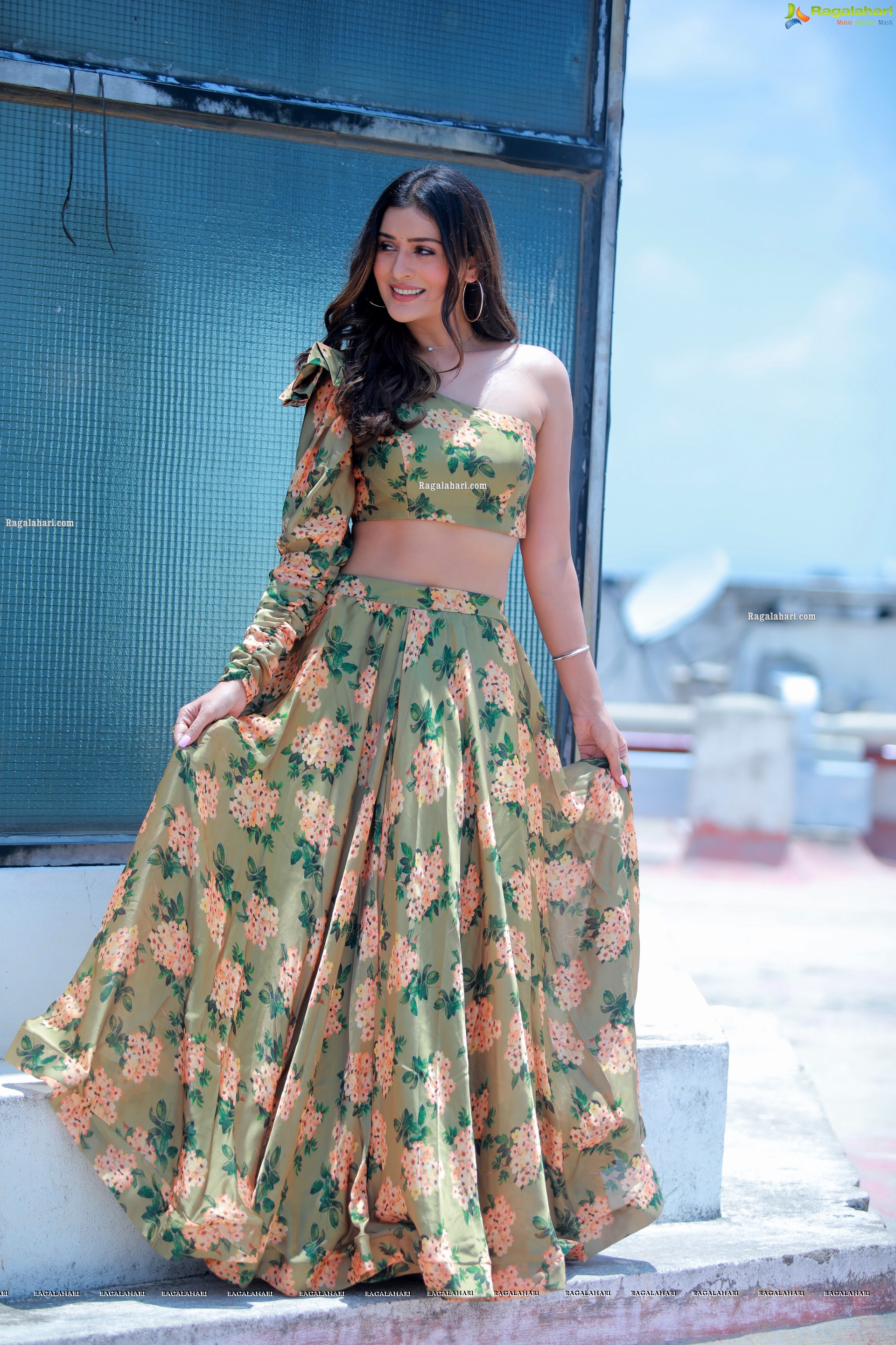 Payal Rajput in Green Floral Skirt, HD Photo Gallery