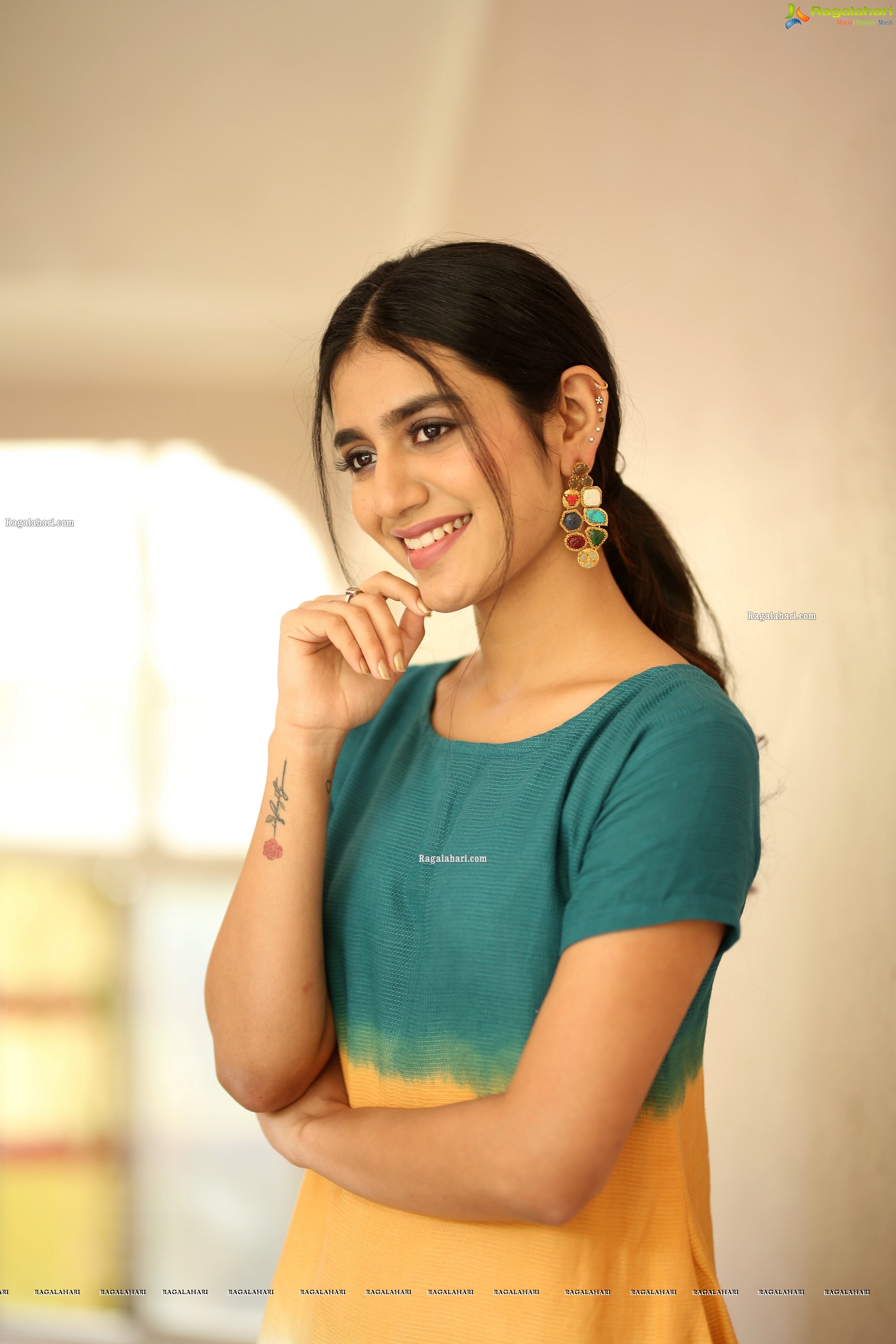 Priya Prakash Varrier at ISHQ Movie Interview, HD Photo Gallery