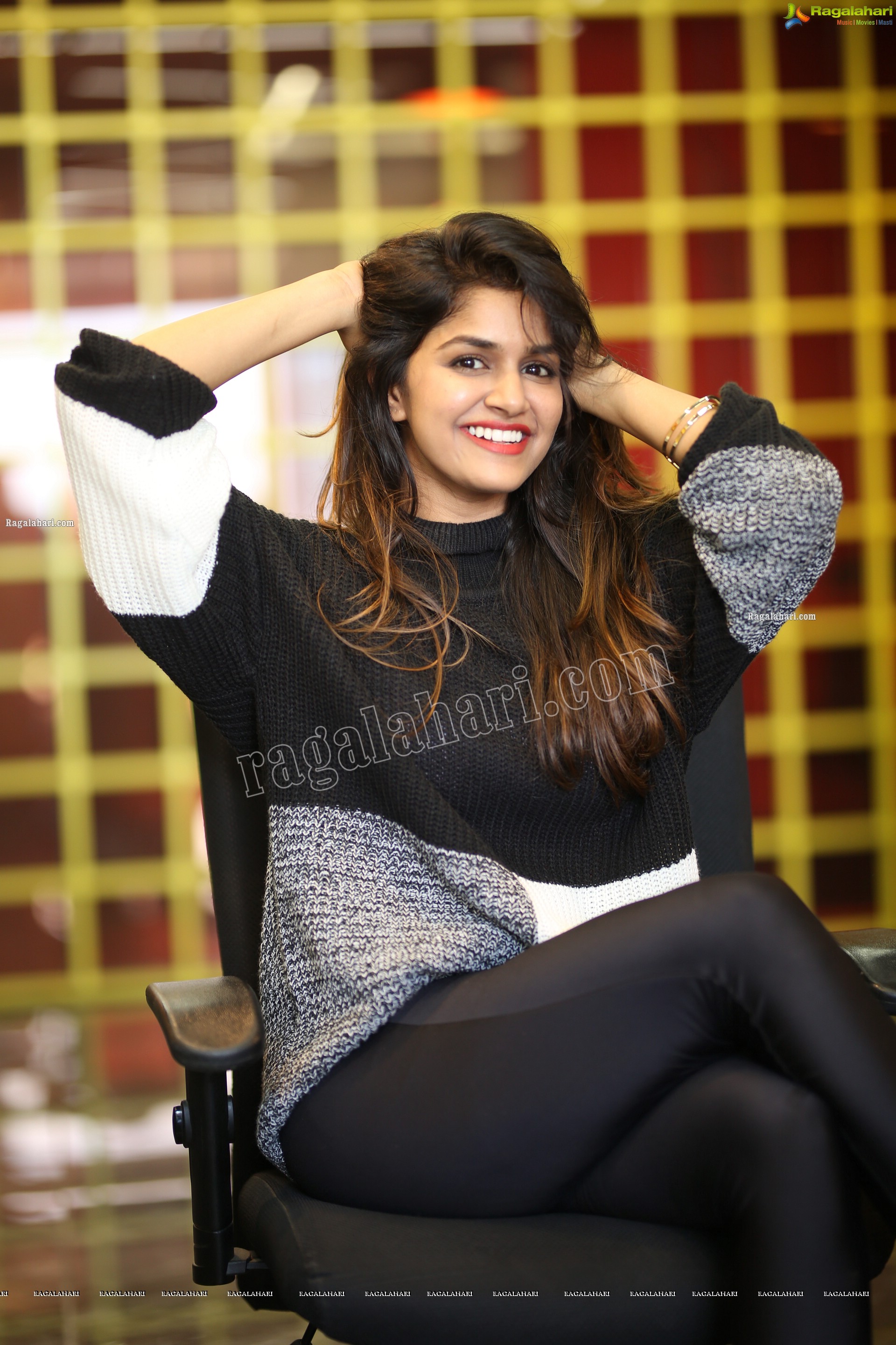 Sanjana Anand in Black Sweatshirt, HD Photo Gallery