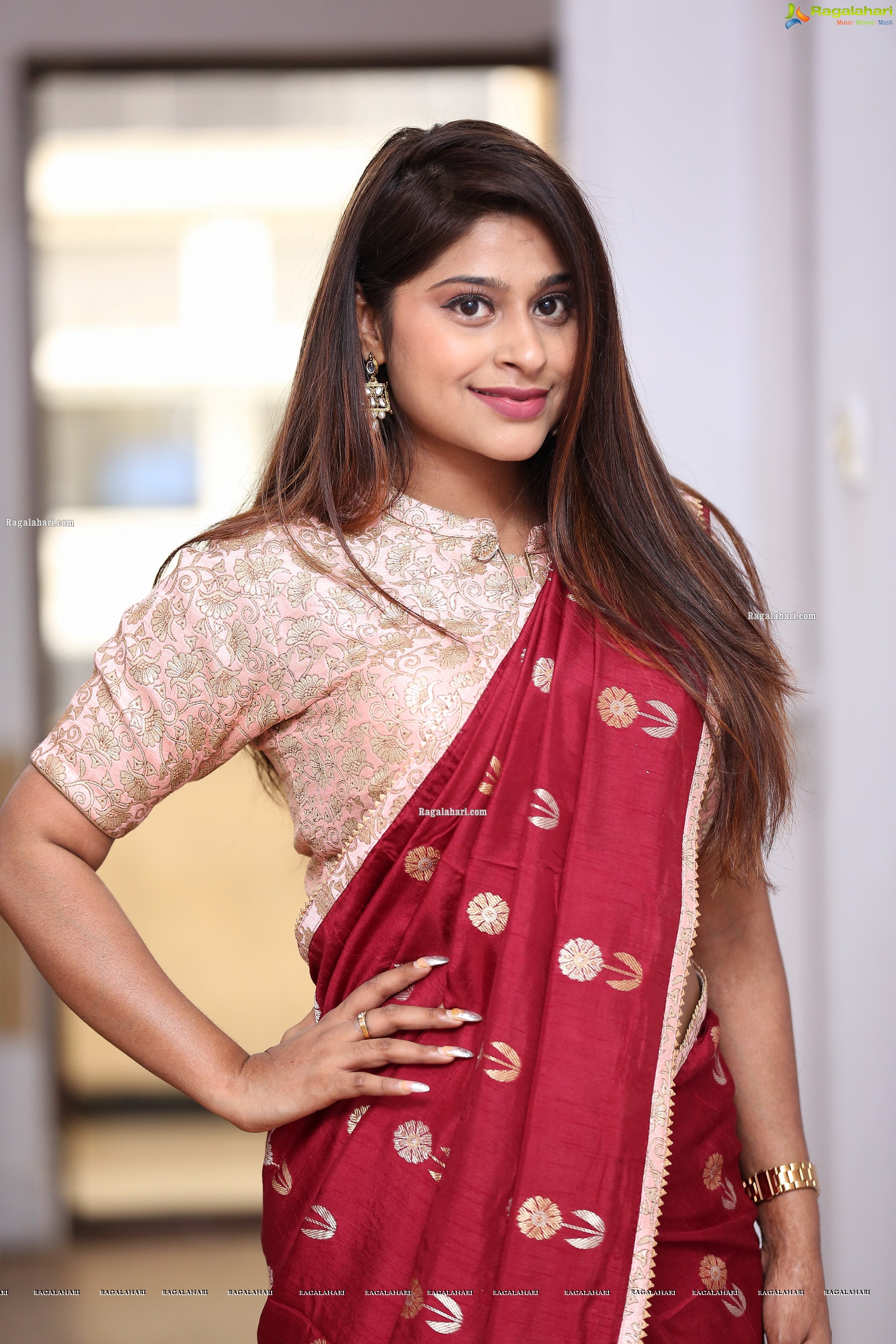 Shravani Varma in Red Saree, HD Photo Gallery