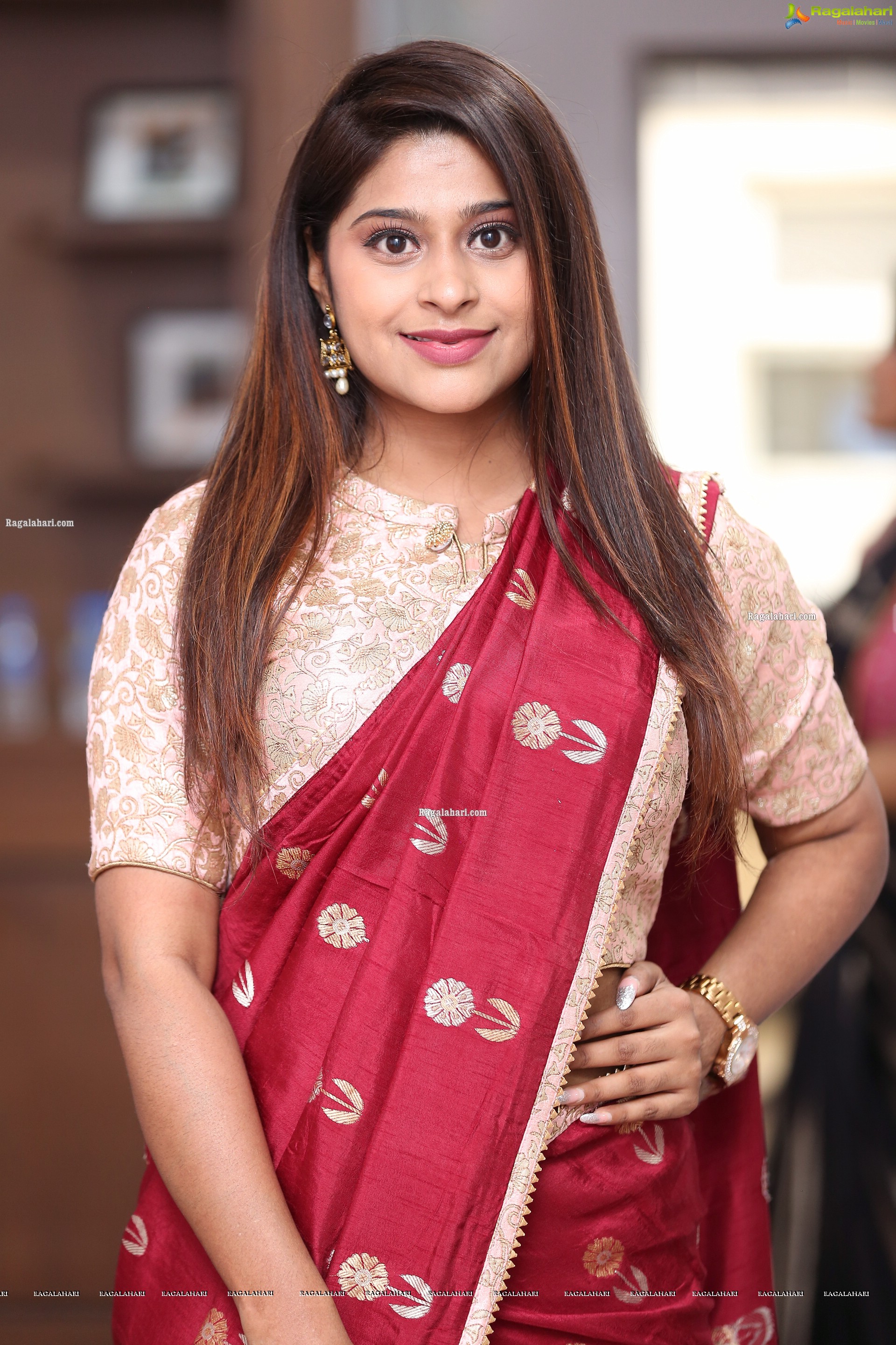 Shravani Varma in Red Saree, HD Photo Gallery